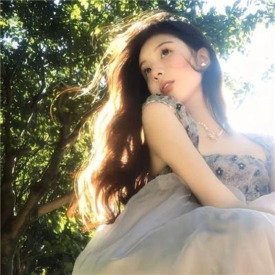 小维娜
